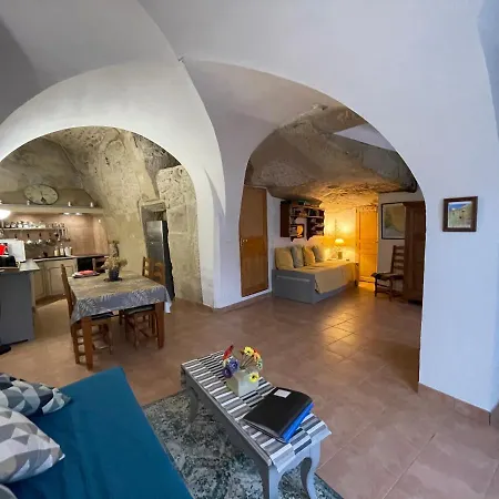 Luberon Maison De Village Entiere 2 A 6 Personnes Cabrieres-d'Aigues Exterior photo