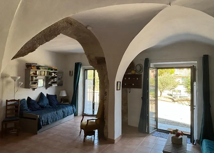 Luberon Maison De Village Entiere 2 A 6 Personnes